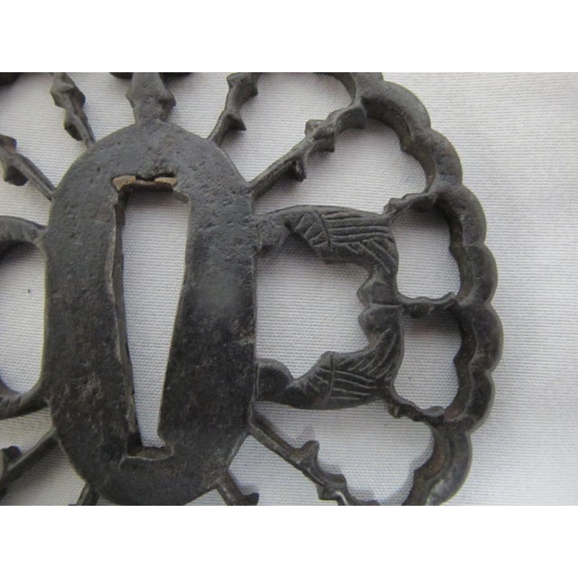 Antique Japanese Tsuba Sukashi Openwork Iron Samurai Sword Guard Edo Period For Sale - Image 4 of 5