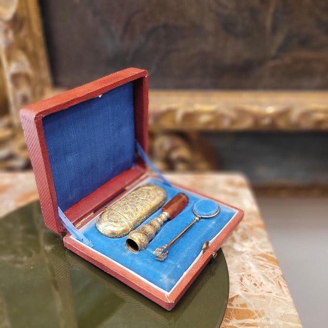 Napoleon III Pipe/Tobacco Set in Gilt Brass, France, 19th Century, Set of 4 For Sale - Image 3 of 17