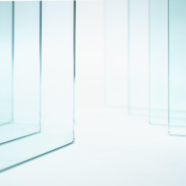 Corner Trangle Nesting Tables in Glass Chrome by Pierangelo Gallotti for Galotti & Radice, 1970s, Set of 4 For Sale - Image 18 of 18