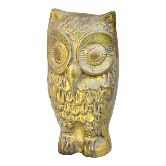 Mid 20th Century Hand-Engraved Americana Brass Owl Figurine Accent For Sale