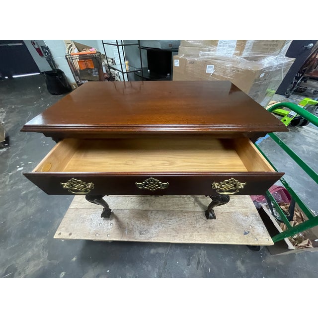 Chippendale Late 20th Century Philadelphia Chippendale-Style Lowboy by Councill Furniture For Sale - Image 3 of 10