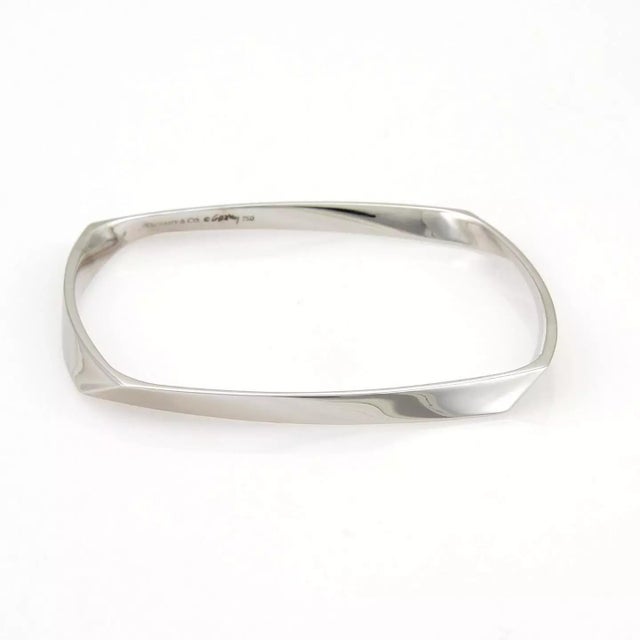 Contemporary Tiffany & Co. Gehry Torque 18k White Gold Square Bangle Bracelet For Sale - Image 3 of 4