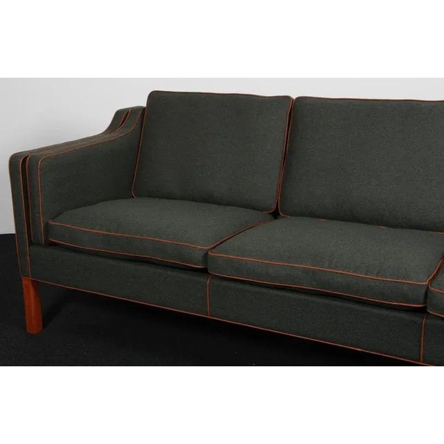 Model 2213 Three-Seat Sofa by Børge Mogensen for Fredericia For Sale - Image 6 of 8
