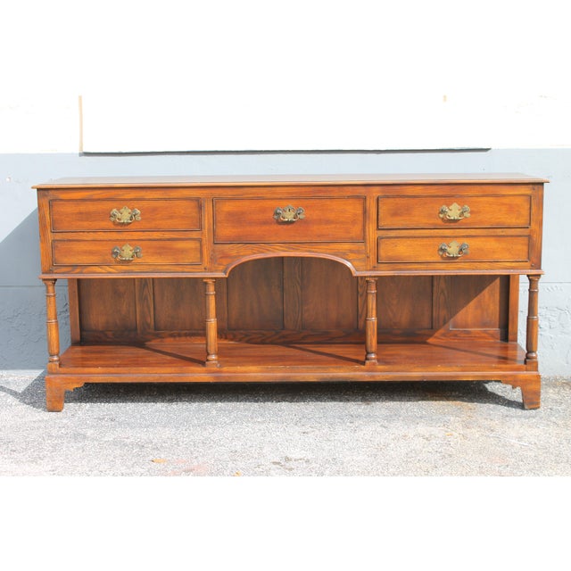 A beautiful vintage John Widdicomb sideboard/ buffet/ credenza.
