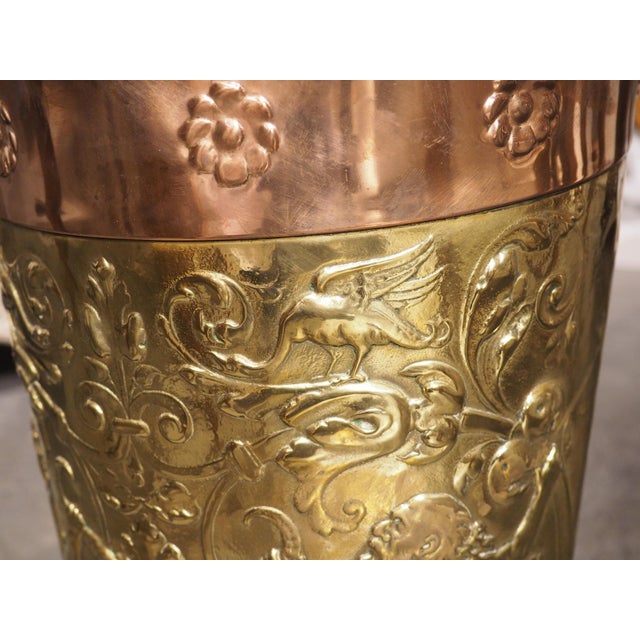 Antique French Brass and Copper Repousse Ceremonial Hotte, Late 1800s For Sale In Dallas - Image 6 of 17