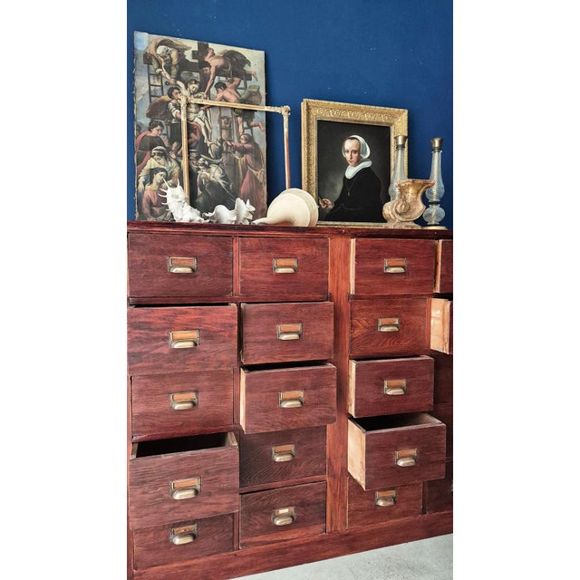 Large 20th Century Italian Chestnut Archive Chest with 20 Drawers, 1890s For Sale - Image 6 of 9