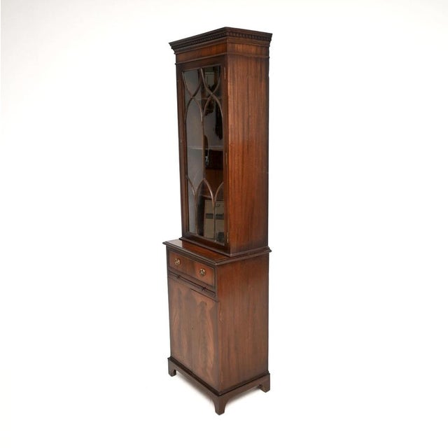 1950s Vintage Georgian Slim Bookcase, 1950 For Sale - Image 5 of 12