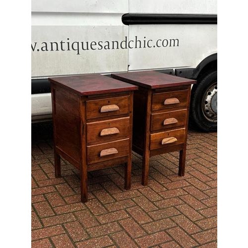 Edwardian Bedside Tables in Oak, Set of 2 For Sale - Image 9 of 12
