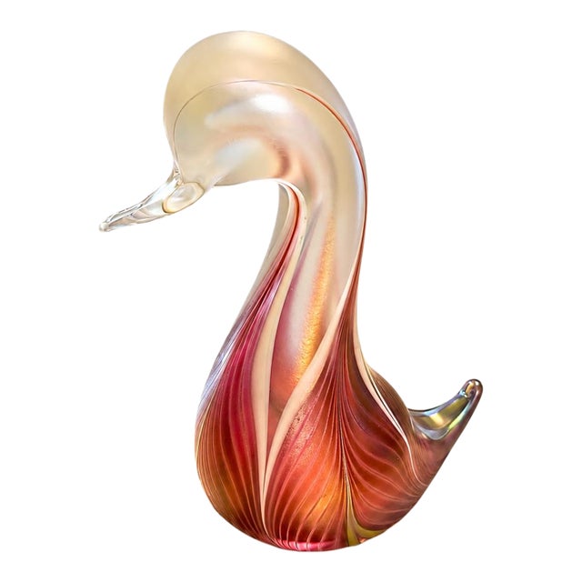 Vintage Stuart Abelman Signed Iridescent Pink Pulled Feather Art Glass Swan For Sale