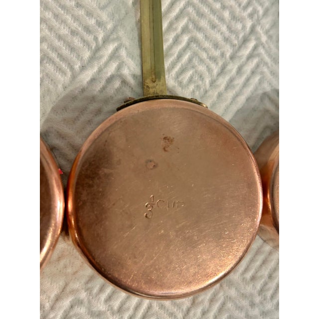 Copper Vintage Copper & Brass Measuring Cups, Set of 4 – French Country Farmhouse Decor For Sale - Image 8 of 11