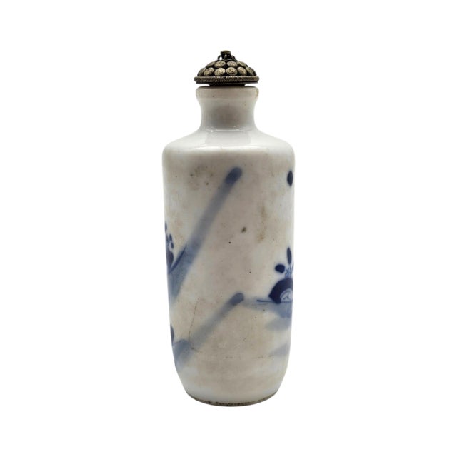 Vintage Chinese Blue & White Porcelain Snuff Bottle With Stopper Spoon (3.375") For Sale - Image 4 of 14