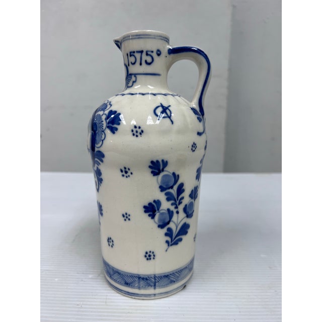 Traditional Vintage Ervin Lucas Bols Delft Blue Decanter Jug For Sale - Image 3 of 12