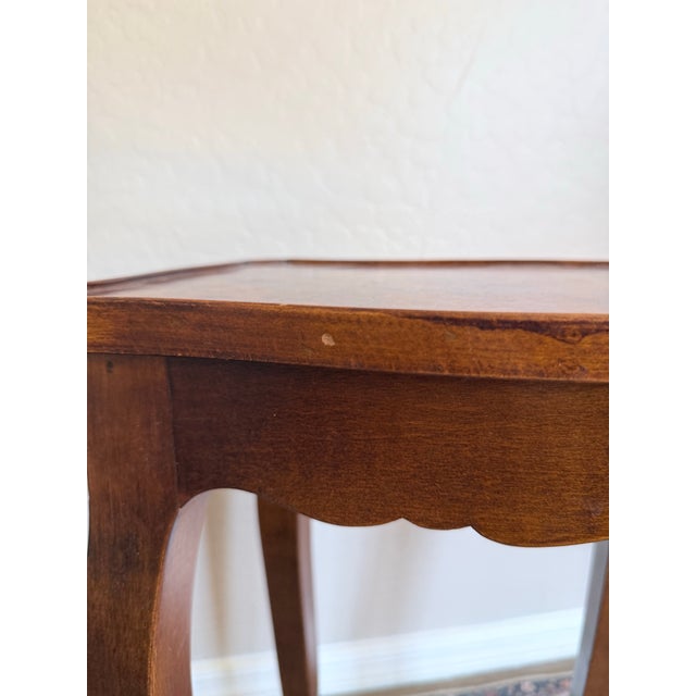 Wood Pair of Vintage Italian Burl Wood End Tables | Made in Italy Rococo Style Accent Tables For Sale - Image 7 of 12