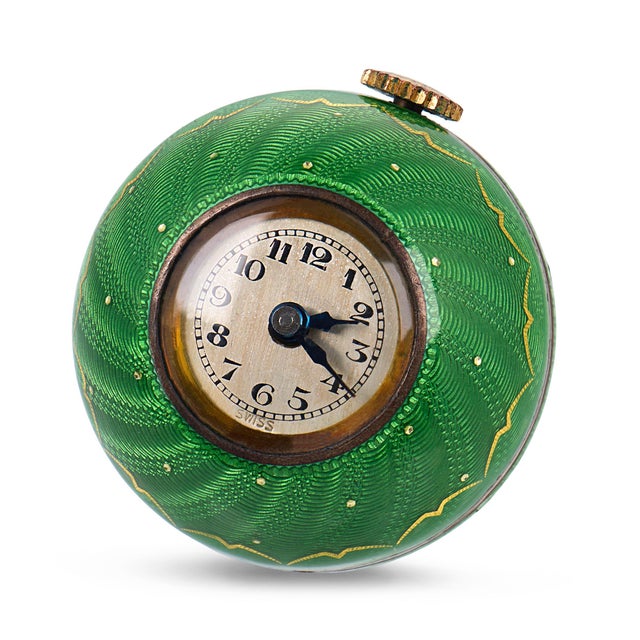 Traditional 1910s Edwardian Green Sapphire 14k Yellow Gold Lead Green Enamel Pocket Watch For Sale - Image 3 of 7