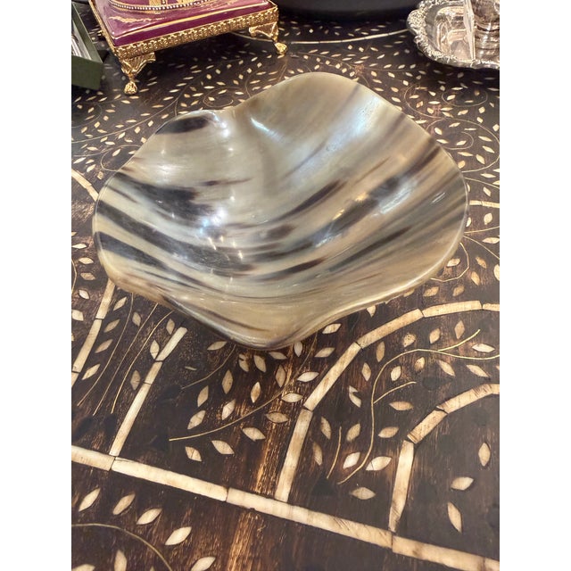 Tribal Hand Carved Polished and Scalloped Edge Horn Bowl For Sale - Image 3 of 8