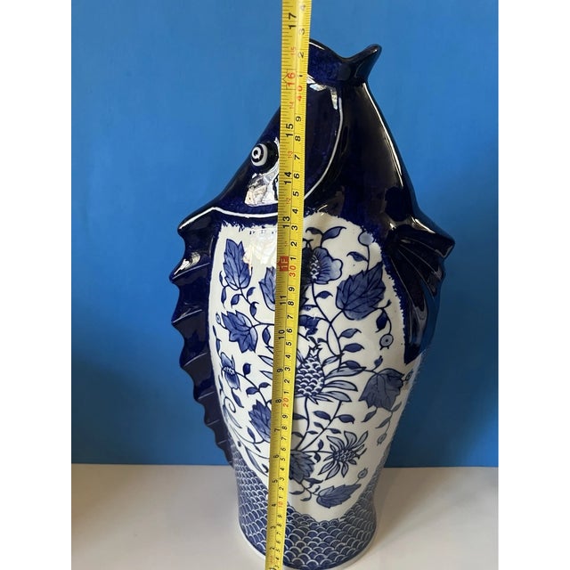 Vintage Chinese Hand Painted Porcelain Fish Vase For Sale - Image 4 of 6