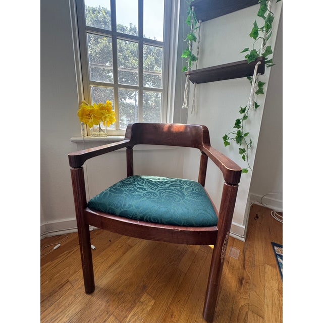 Mid Century Modern Nicos Zographos Ireland Chair With Vibrant Green Cushion For Sale - Image 4 of 6