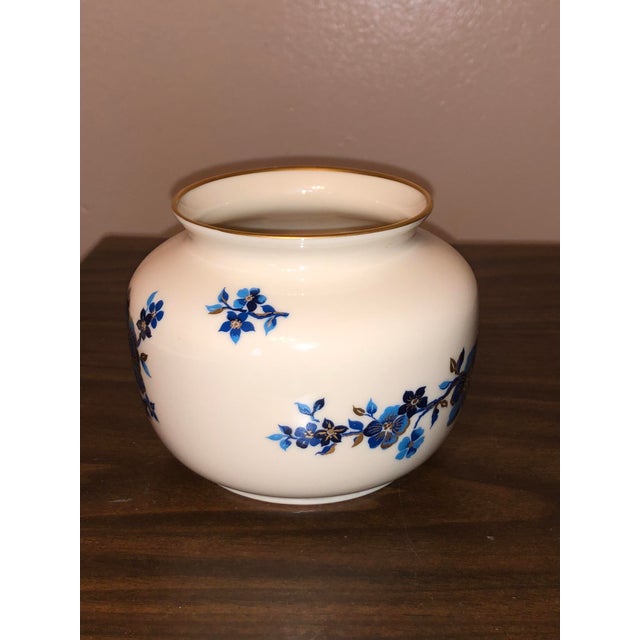 Vintage Lenox "Pagoda" Blue & Gold Porcelain Vases & Bowl - Set of 3 For Sale - Image 17 of 18