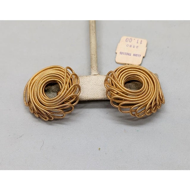 Napier Vintage Signed Napier Goldtone Wrapped Wire Cuff Earrings- 2 Pieces For Sale - Image 4 of 8