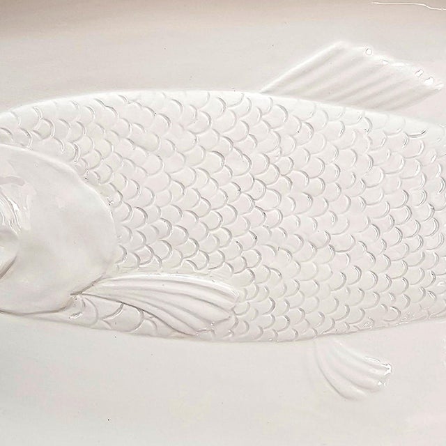 Ceramic Late 20th Century Italian White Ceramic Relief Fish Serving Platter For Sale - Image 7 of 10