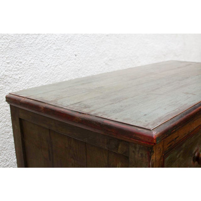 Early 20th Century Charming Chest of Drawers For Sale In Los Angeles - Image 6 of 11