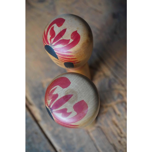 1950s Vintage Hijiori Traditional Kokeshi by Okuyama Kuraji, Japan, 1950s, Set of 2 For Sale - Image 5 of 8