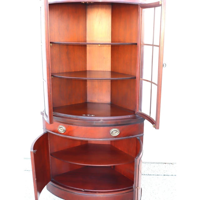 1950s Mahogany Corner Cabinet by Drexel For Sale - Image 12 of 14