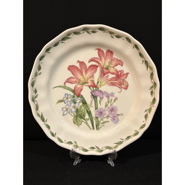 2000 - 2009 Gourmet Garden Dinner Plate Featuring Lilies From Noritake For Sale - Image 5 of 6