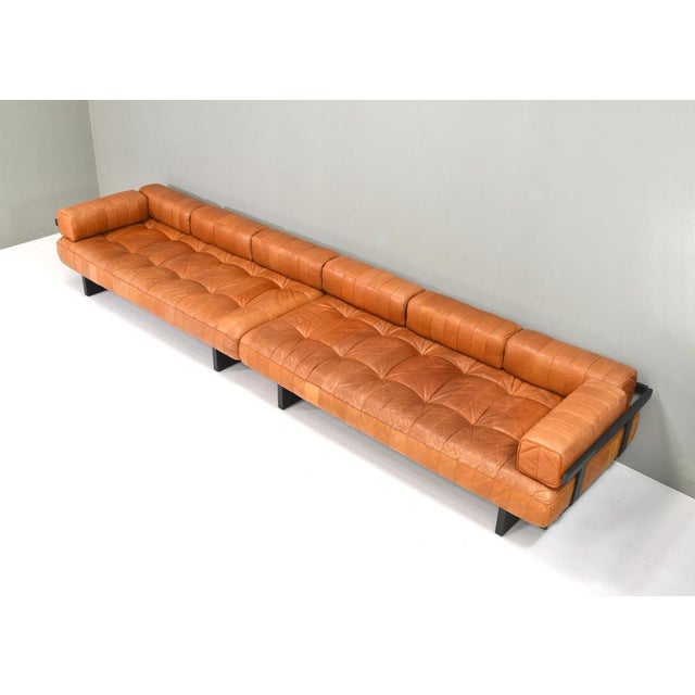 DS80 Daybed Sofas in Cognac Tan Leather from De Sede, Switzerland, 1970s, Set of 2 For Sale - Image 6 of 18
