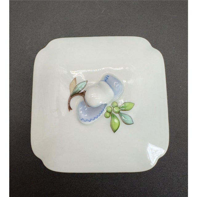 Vintage Porcelain Haviland French Limoges Ribbon Jar For Sale In New York - Image 6 of 9