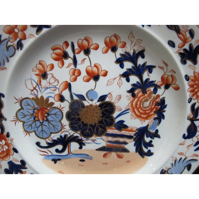 Traditional 19th Century Georgian Masons Ironstone Imari Japan Basket 9 1/2' Luncheon Plate Set of 4 For Sale - Image 3 of 7