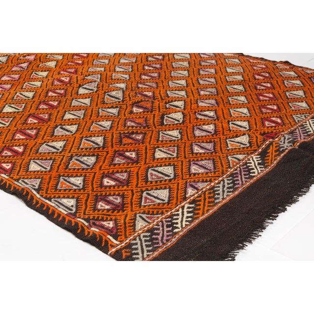 Turkish Vintage Anatolian Kilim Rug For Sale - Image 3 of 10