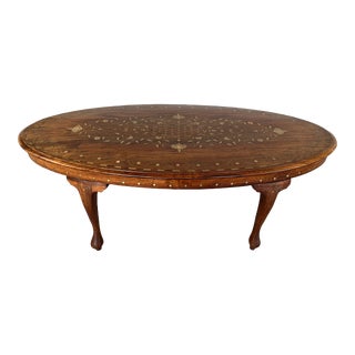 Vintage Queen Anne Style Oak Inlaid Oval Coffee Table For Sale