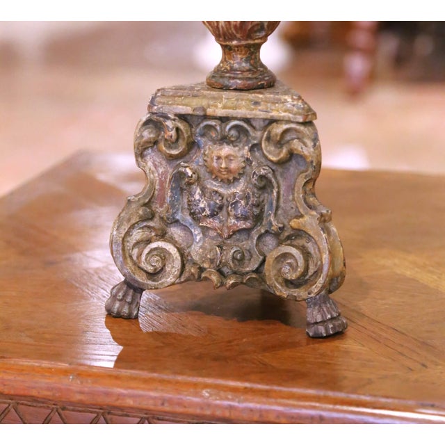 18th Century Italian Baroque Carved Giltwood Reliquary Mirror For Sale - Image 4 of 7