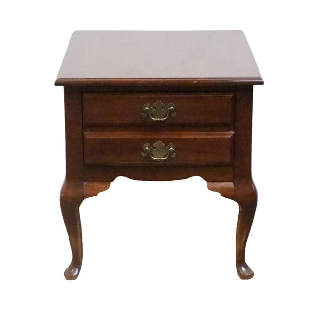 Traditional Bassett Furniture Solid Cherry Traditional Style 21" Accent End Table For Sale - Image 3 of 12