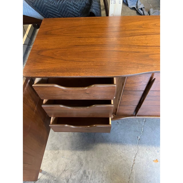 Mid-Century Modern Curved and Sculpted Walnut Lowboy Dresser. For Sale - Image 9 of 12