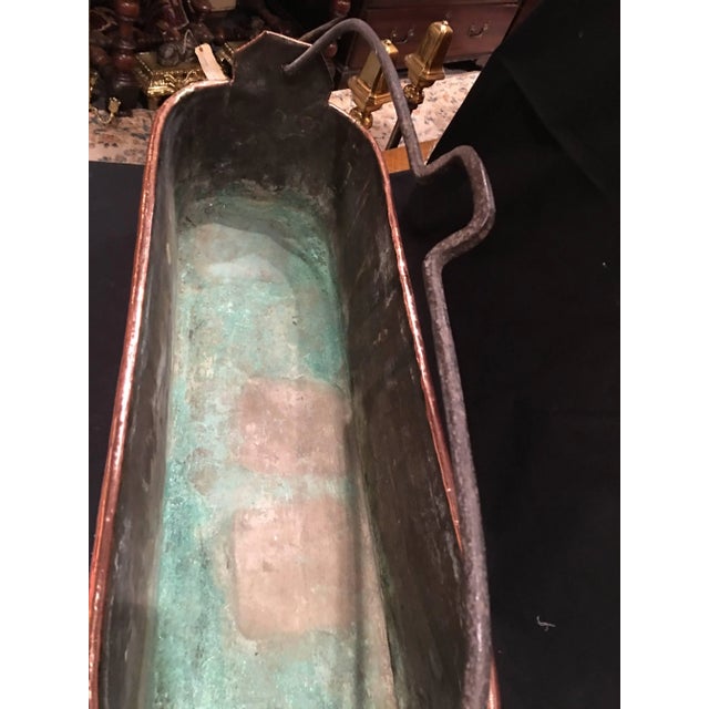 Mid 19th Century French Polished Copper Fish Kettle, Poissoniere, or Container, 19th Century For Sale - Image 5 of 6