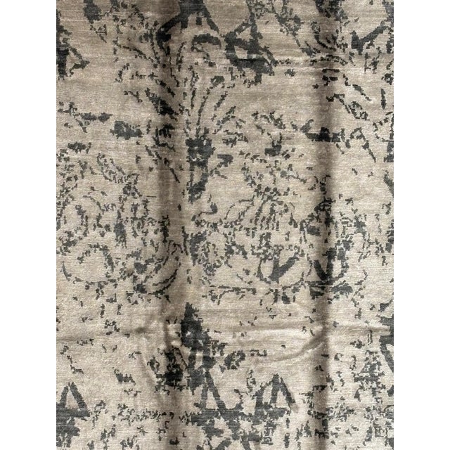 Silk and wool pile genuine hand made Modern Nepalese rug -