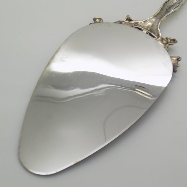 Silver Vintage Italian Silver 800 Cake Server with Grape Design by Conti Marco, Arezzo, 1970s For Sale - Image 8 of 13