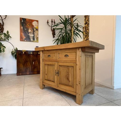 Rustic Farmhouse Buffet in Wood For Sale - Image 5 of 13