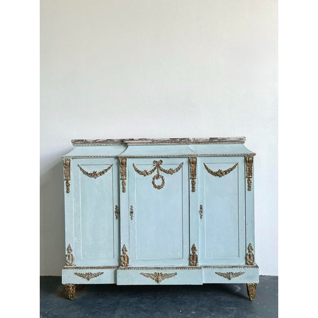 Vintage Neoclassical Gilt Tipped Cabinet With Scagliola Top For Sale In West Palm - Image 6 of 11