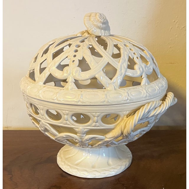 Wedgwood Antique 19th Century Wedgwood Creamware Orange Bowl and Cover For Sale - Image 4 of 15