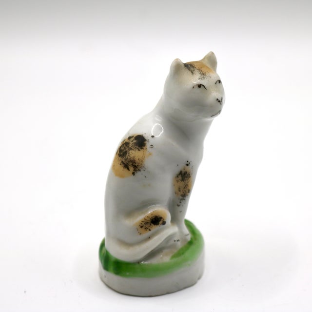 Victorian Antique English Staffordshire Miniature Pottery Seated Cat, C. 1850–1880 For Sale - Image 3 of 10