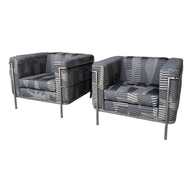 Le Corbusier Lc2 Pair of Chairs Licensed Through Jack Cartwright Once For Sale