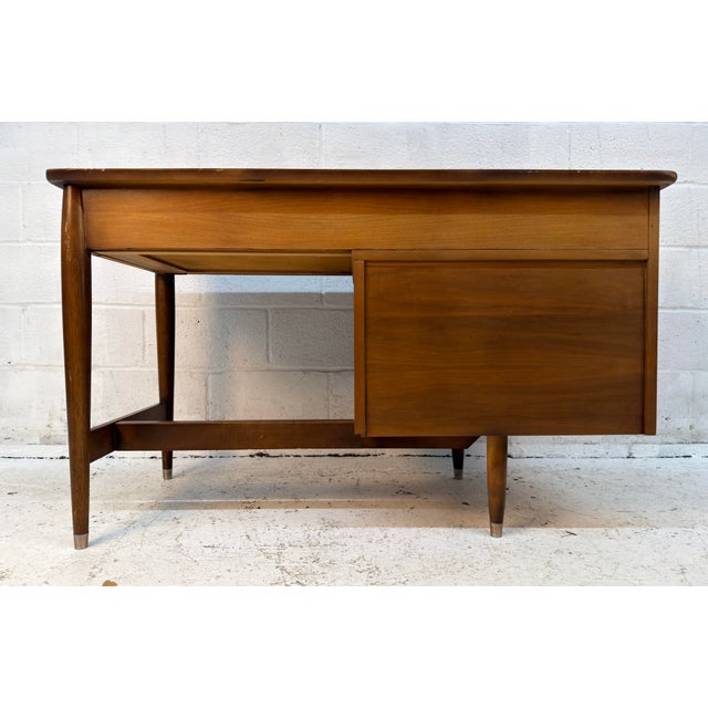 Vintage Walnut Desk Attributed to Mainline for Hooker Furniture For Sale - Image 15 of 16