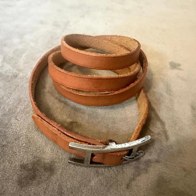 Hermès 1991 Triple Wrap Brown Leather Silver Tone Bracelet by Hermes For Sale - Image 4 of 11