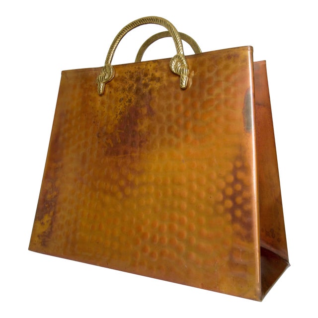 Vintage C.1950's Hollywood Regency Hammered Copper & Polished Brass Magazine Holder For Sale