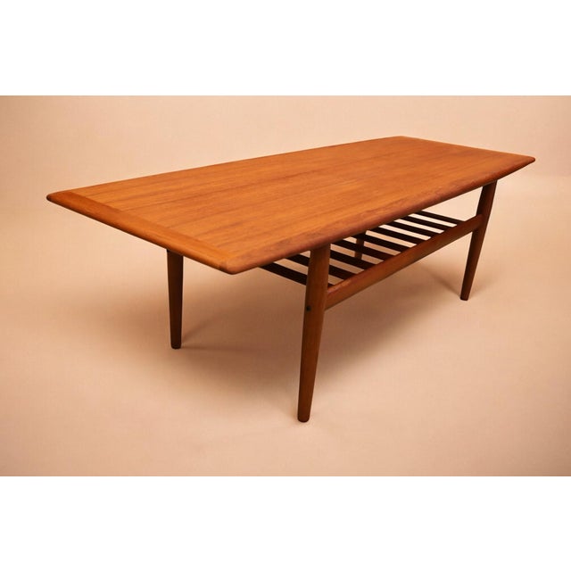 Vintage Coffee Table in Teak with Magazine Shelf and Chamfered Edge by Grete Jalk for Glostrup, 1960s For Sale - Image 18 of 18