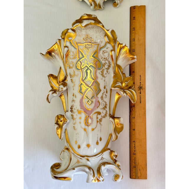 Vieux Paris Porcelain Bridal Vases – 12.25" Tall, Late 1800s French Mantel Wedding Vases For Sale - Image 12 of 16