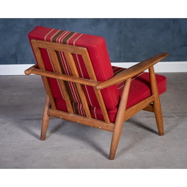 Wood Vintage Danish GE 240 Chair in Oak by Hans J. Wegner for Getama, 1960s For Sale - Image 7 of 12